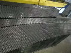 工廠環(huán)境--湖北馳亮機電設(shè)備有限公司-襄陽中央空調(diào)